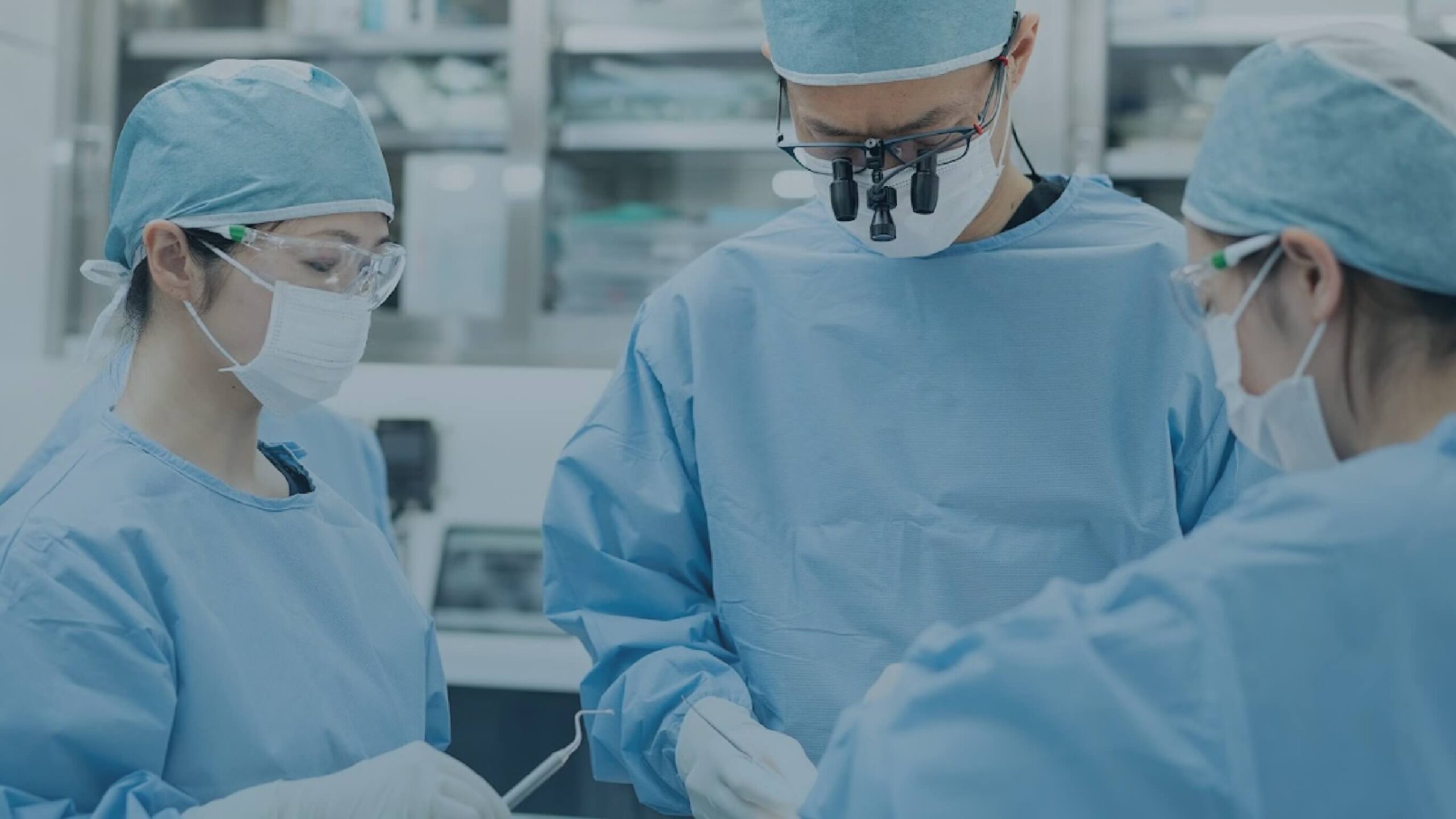 人生を輝かせる、素敵な選択自然で快適な噛み心地、健康的な生活をサポートいたします。